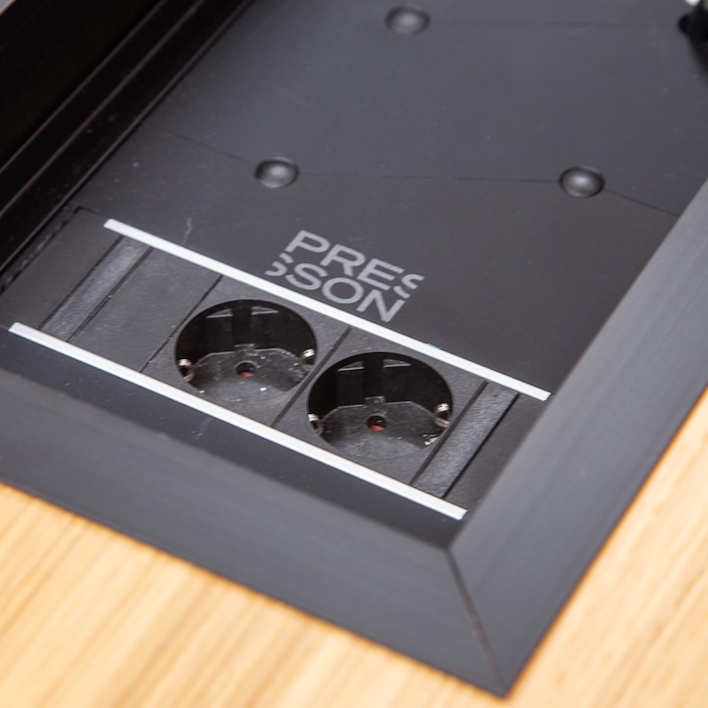 Presson Oy FRAME - Pöydän viimeistelyyn, musta