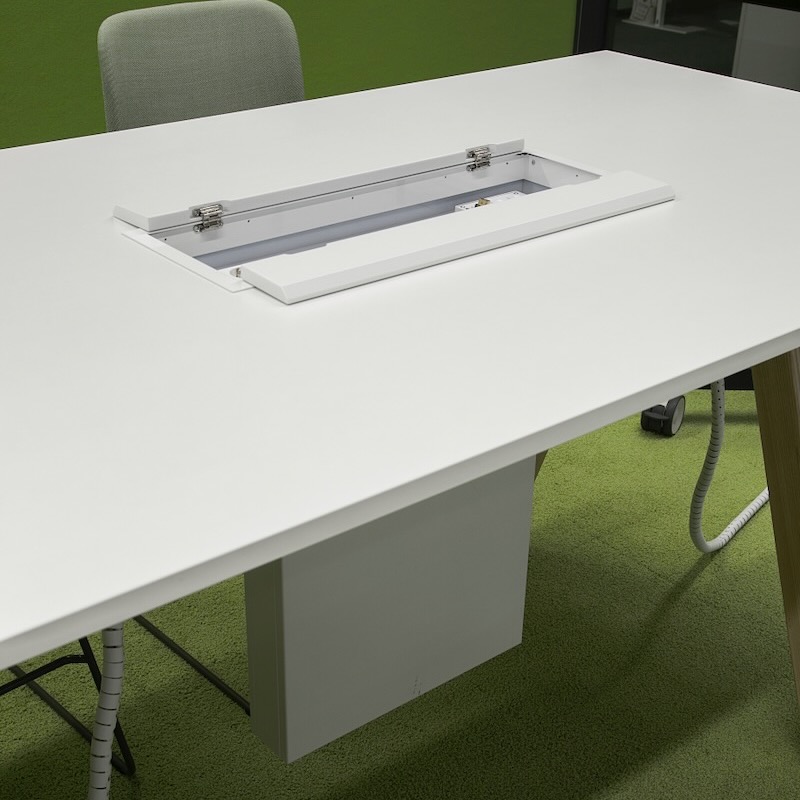 Presson Oy Interface Slim - Esityskaluste viimeistely valkoinen