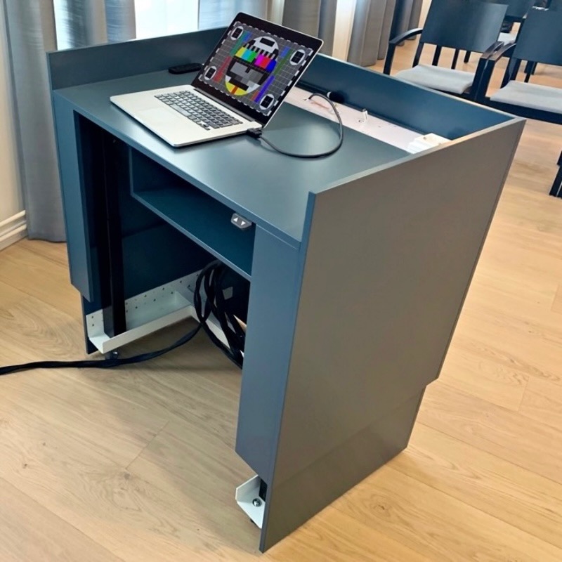 Presson Oy Podium+ - Esityskaluste custom viimeistely